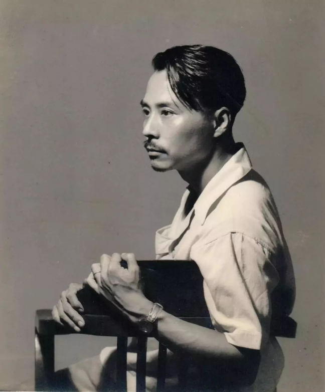 葉淺予中國(guó)畫研究院（中國(guó)國(guó)家畫院前身）第一屆副院長(zhǎng)、院委